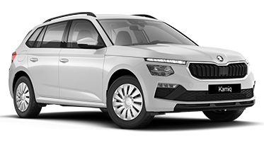 Skoda Kamiq parkend in der Dreiviertelansicht von vorne vor wei&szlig;em Hintergrund